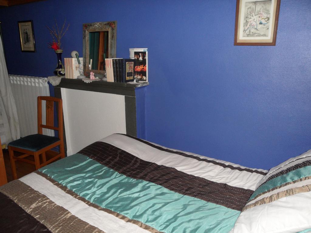 Chambres D'Hotes Casa Sylvana Saint-Dalmas-de-Tende Quarto foto