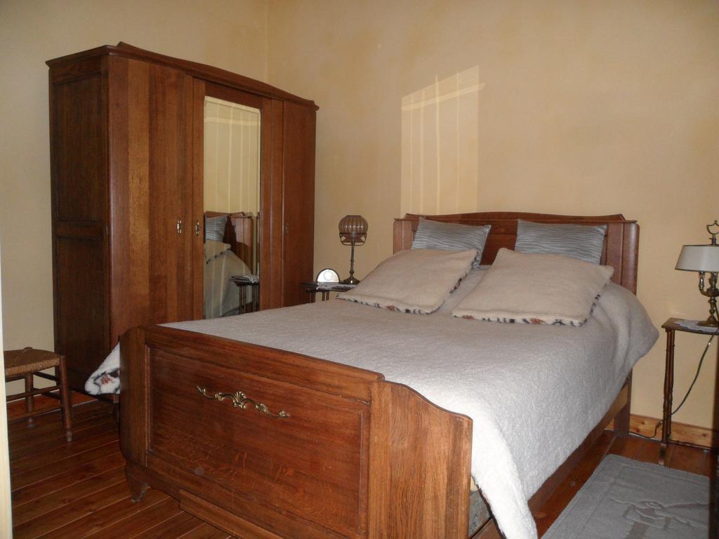 Chambres D'Hotes Casa Sylvana Saint-Dalmas-de-Tende Quarto foto